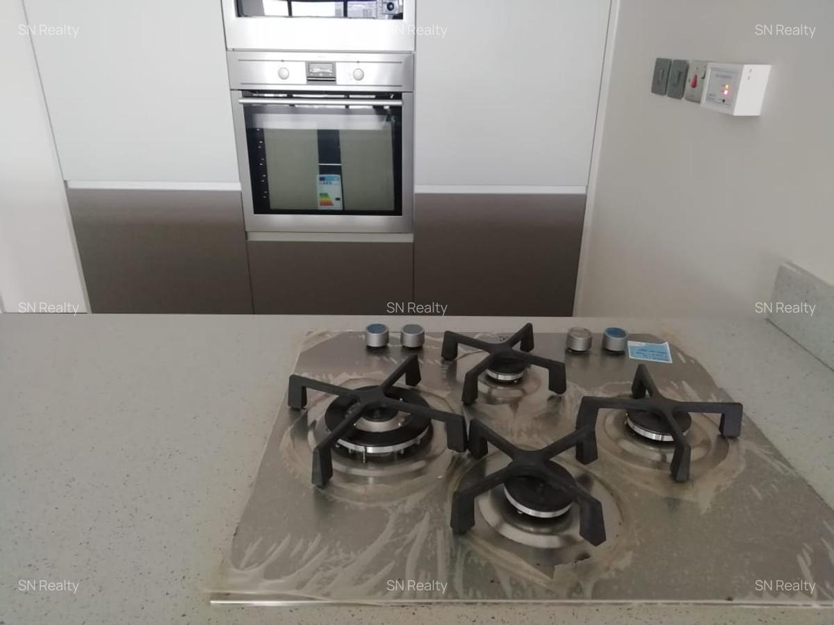 2 Bed Apartment with En Suite in Rhapta Road - 6