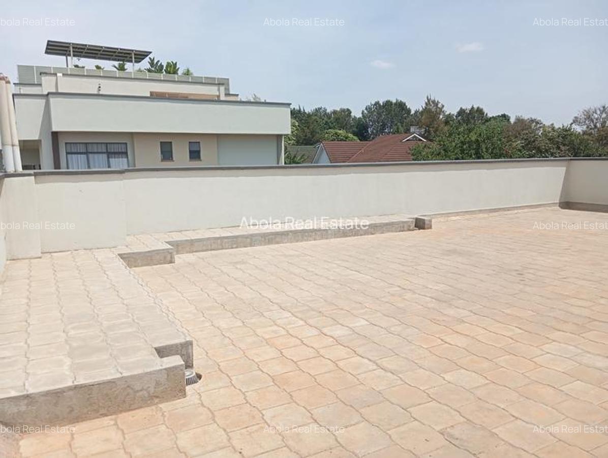 4 Bed Villa with En Suite in Gigiri - 9