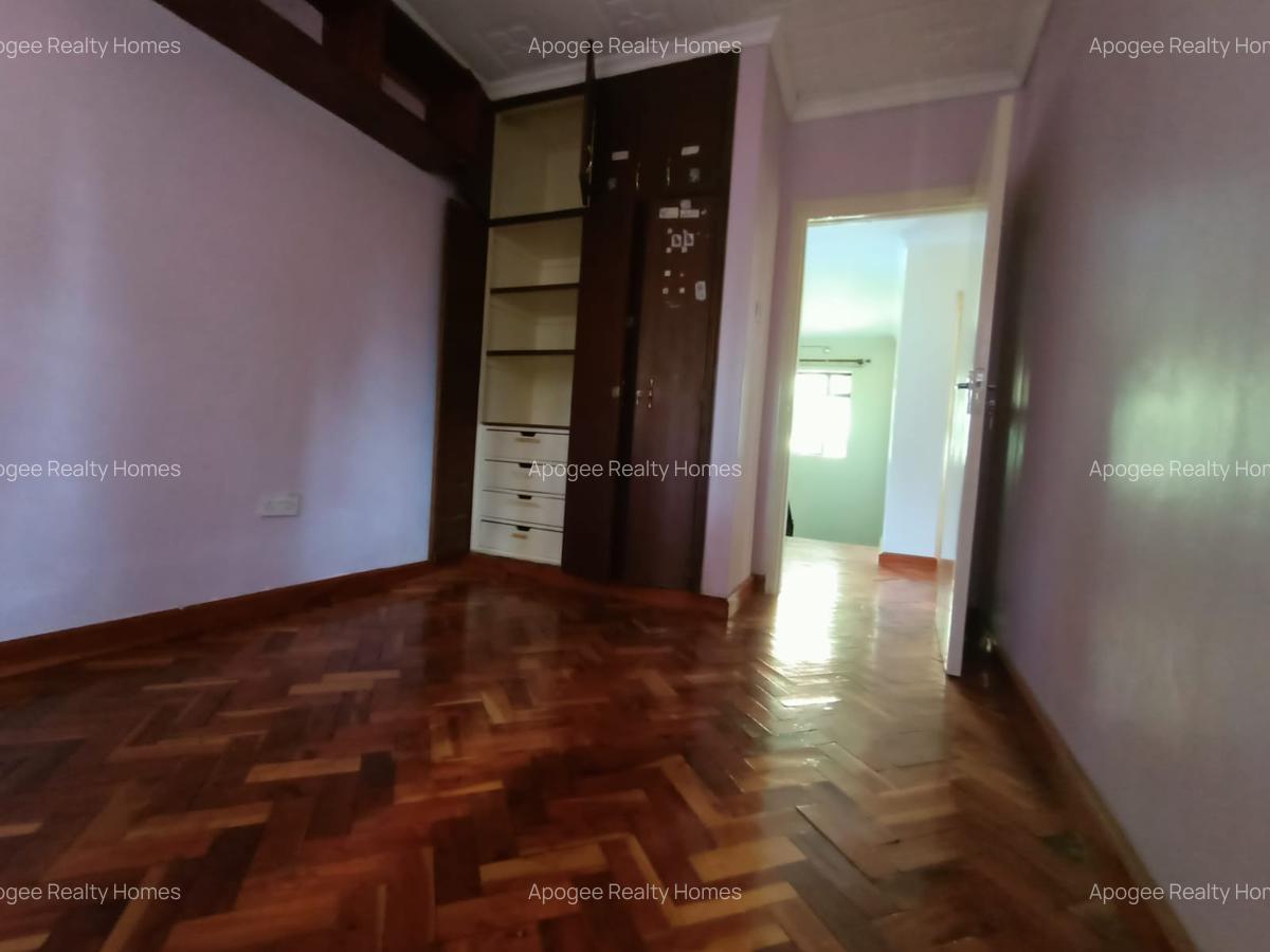 4 Bed House with En Suite at Kiambu Road - 8