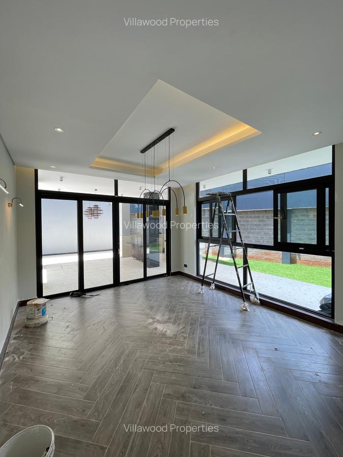 6 Bed Villa with En Suite in Nyari - 5