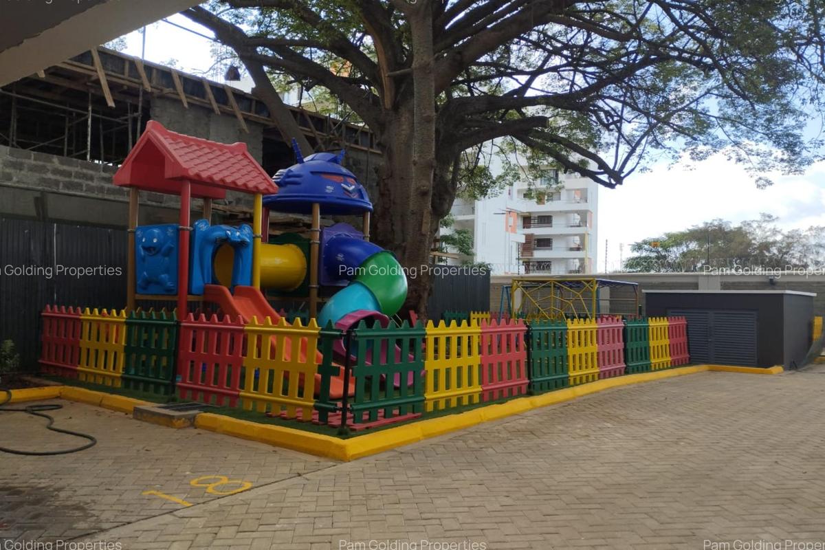 2 Bed Apartment at Garden City - 12