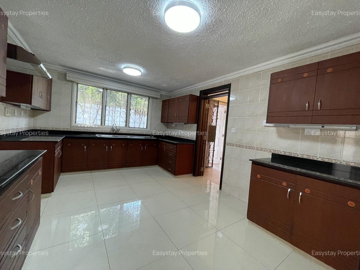4 Bed Townhouse with Garden in Muthaiga - 4