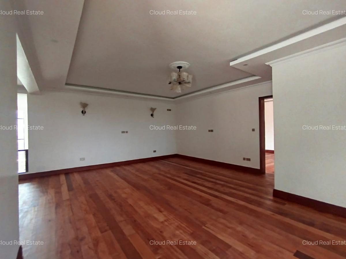 7 Bed House with En Suite in Karen - 14