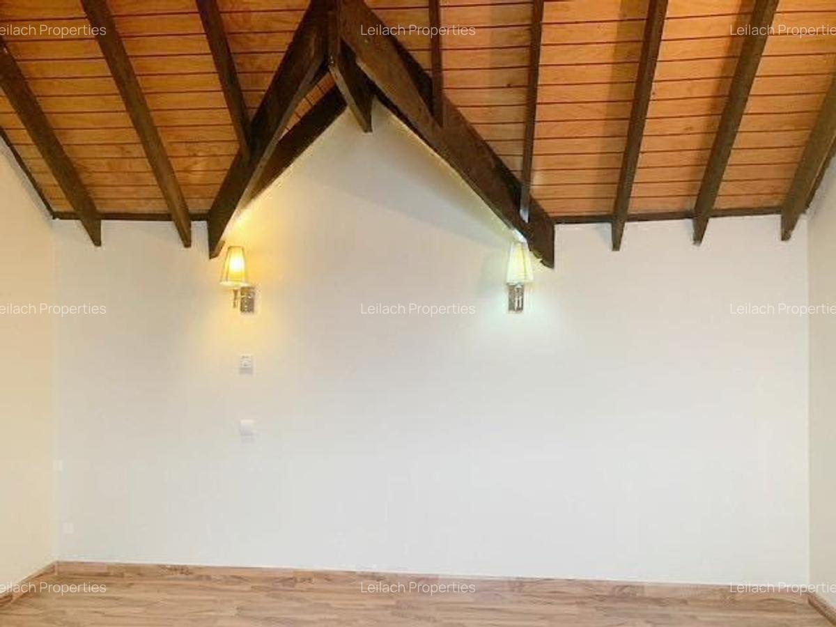 5 Bed Townhouse with En Suite in Kileleshwa - 19