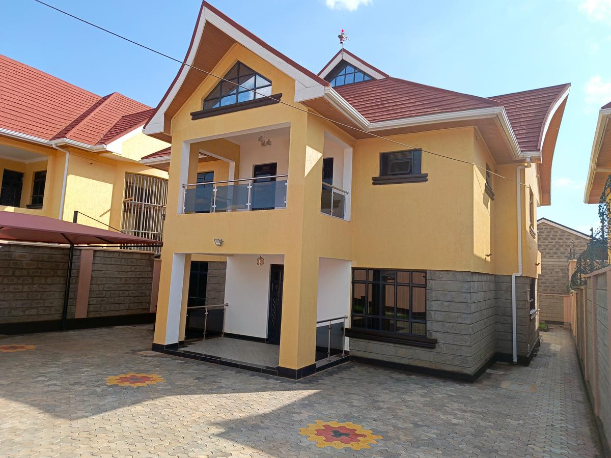 4 Bed Townhouse with En Suite in Ruiru - 2