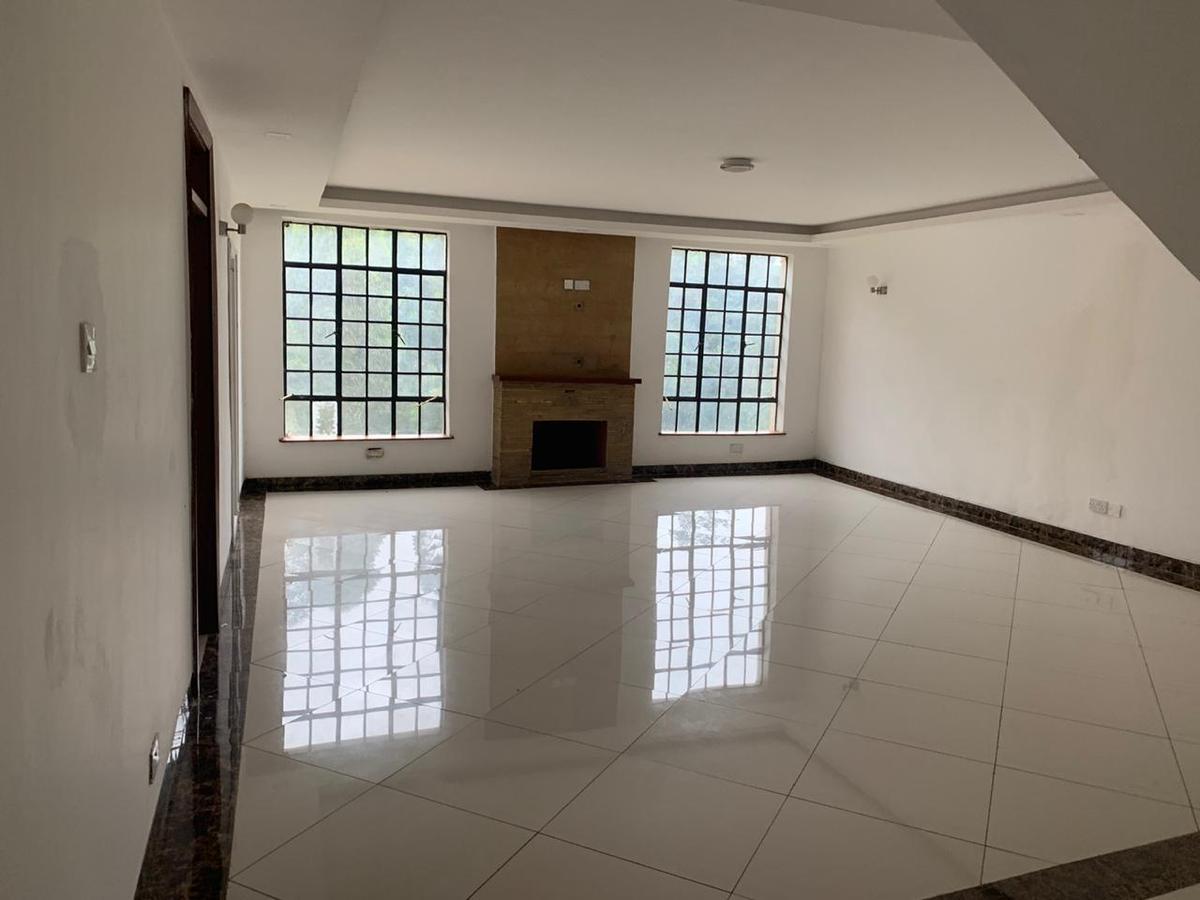 5 Bed Townhouse with En Suite in Kitisuru - 4