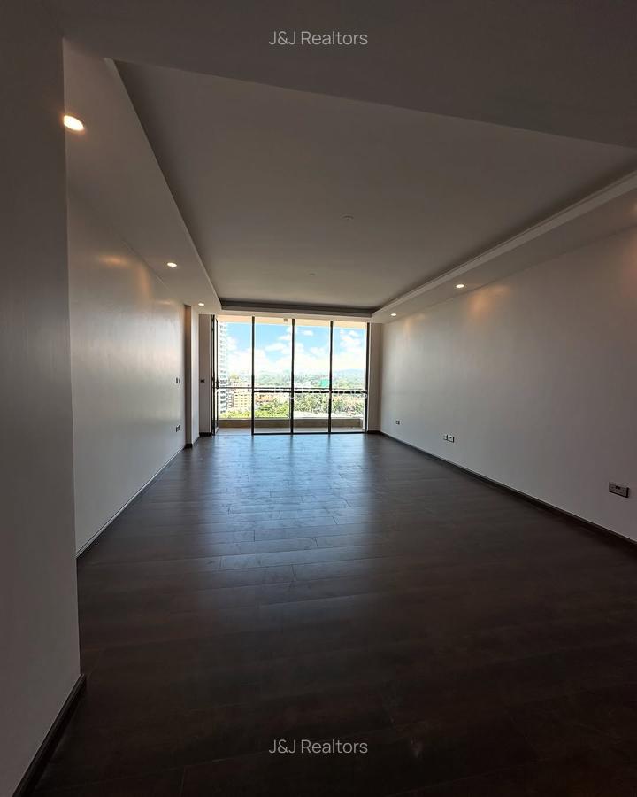 3 Bed Apartment with En Suite in Westlands Area - 5