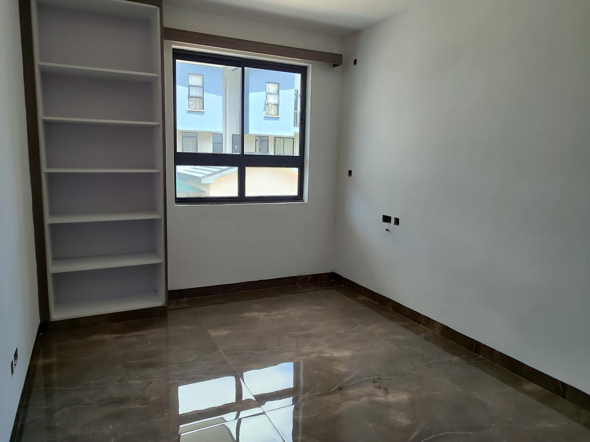 4 Bed Townhouse with En Suite in Langata - 15