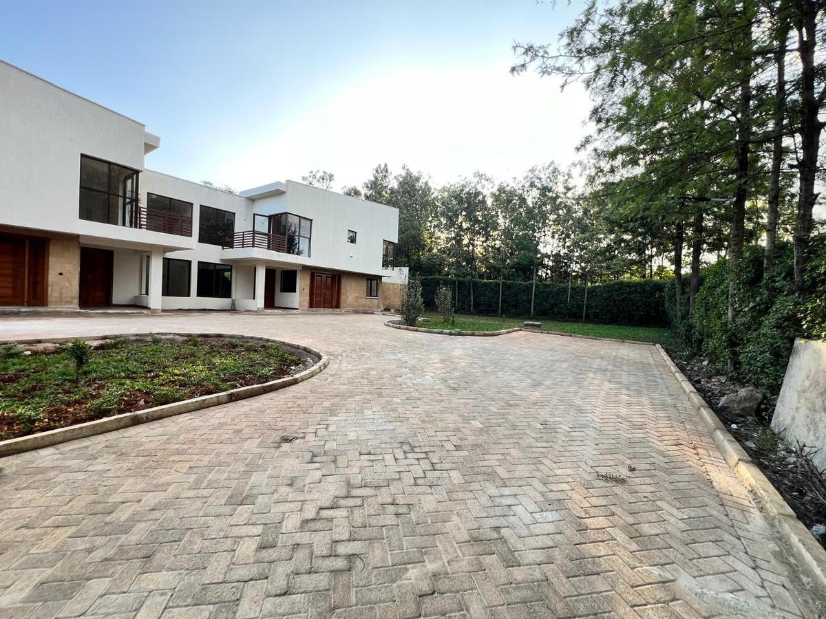 4 Bed Townhouse with En Suite in Karen - 17