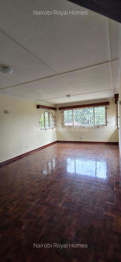 5 Bed Townhouse with En Suite at Lavington Mall - 12