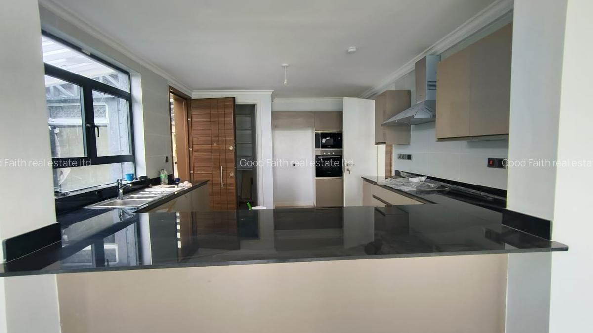 4 Bed Villa with En Suite in Kiambu Road - 5