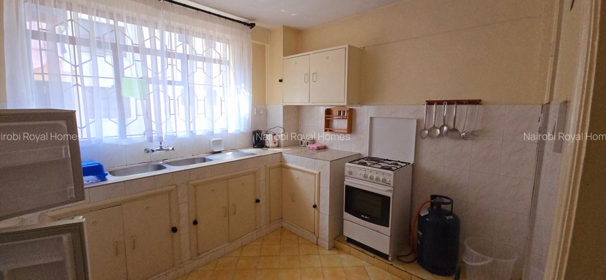 3 Bed Apartment with En Suite at Rhapta Road - 19