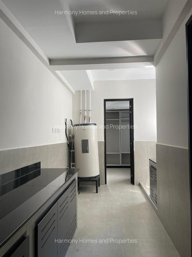 4 Bed Apartment with En Suite at General Mathenge - 10