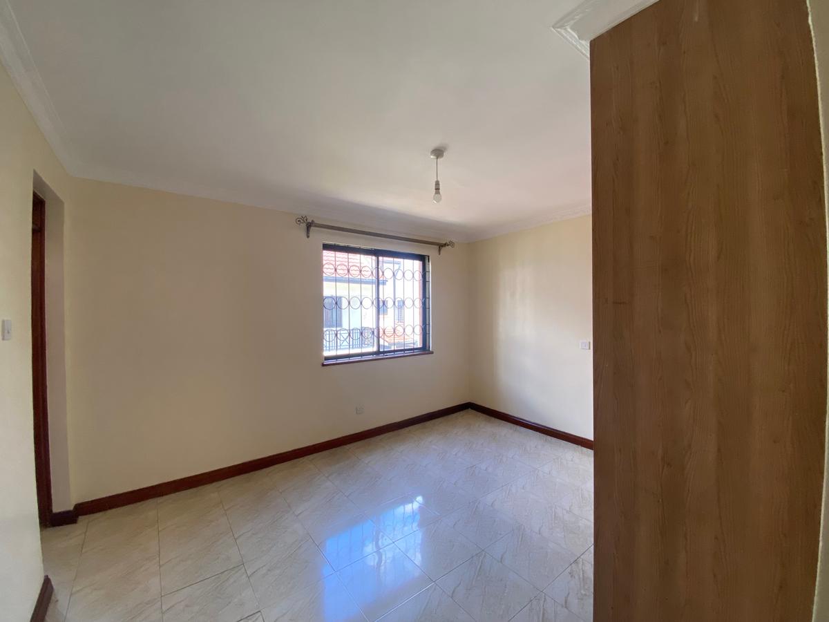 3 Bed Apartment with En Suite in Lavington - 15