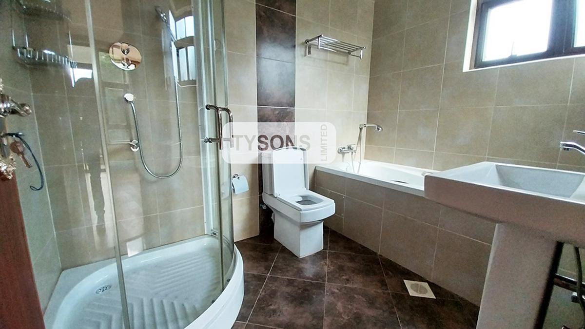 3 Bed Apartment with En Suite in Kilimani - 6