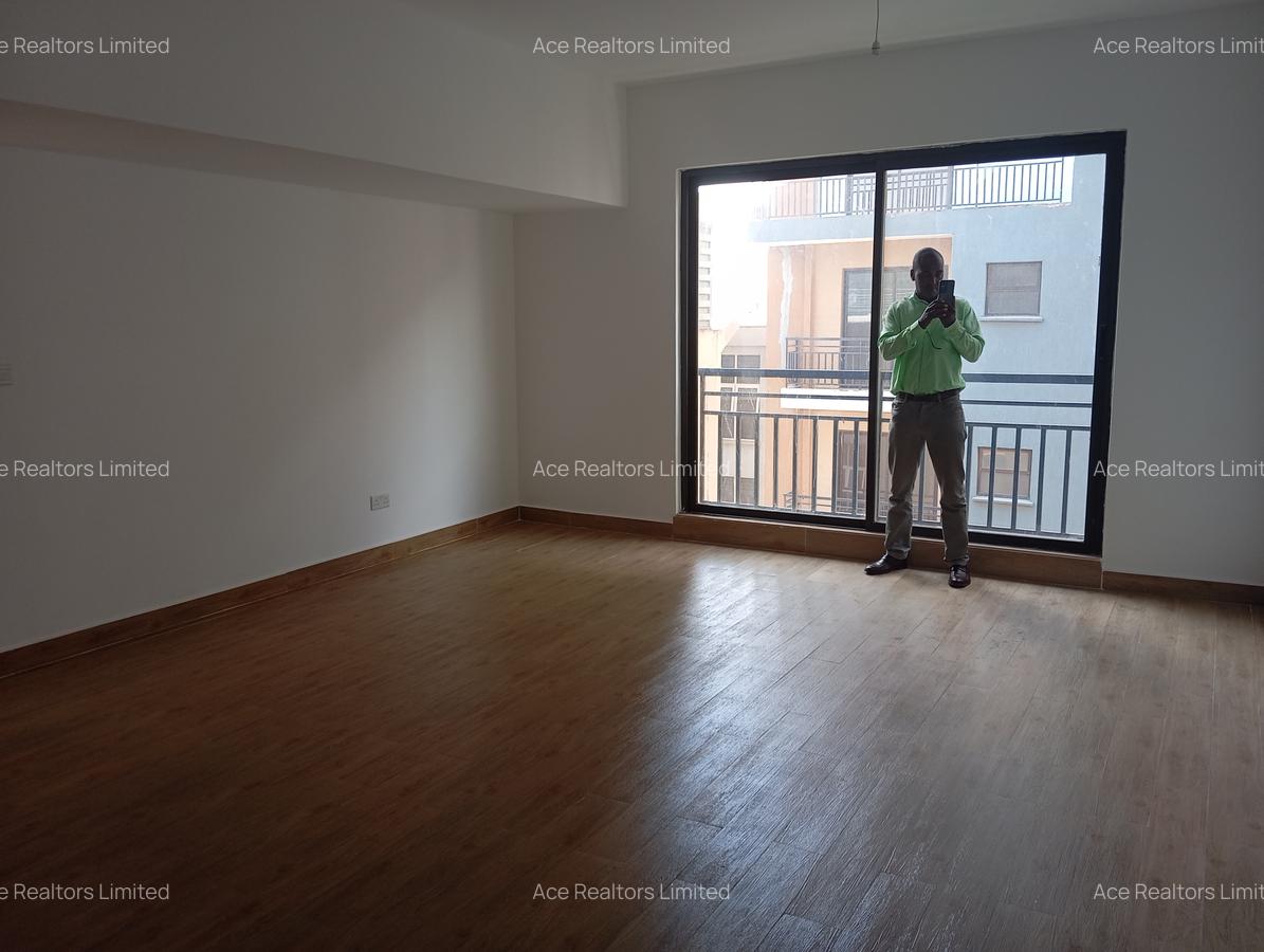 2 Bed Apartment with En Suite at Kilimani Estate Nairobi - 2