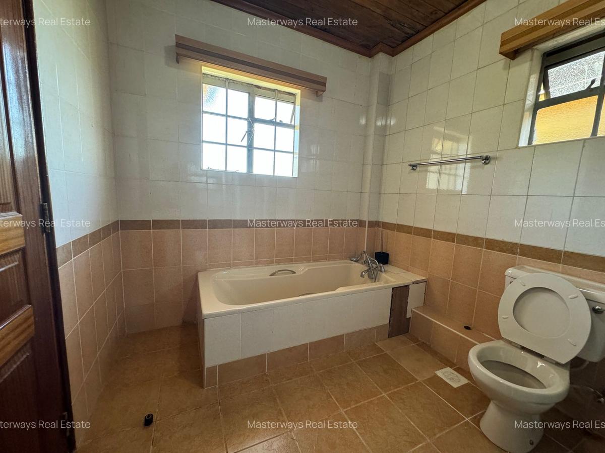 4 Bed Townhouse with En Suite in Muthaiga - 14