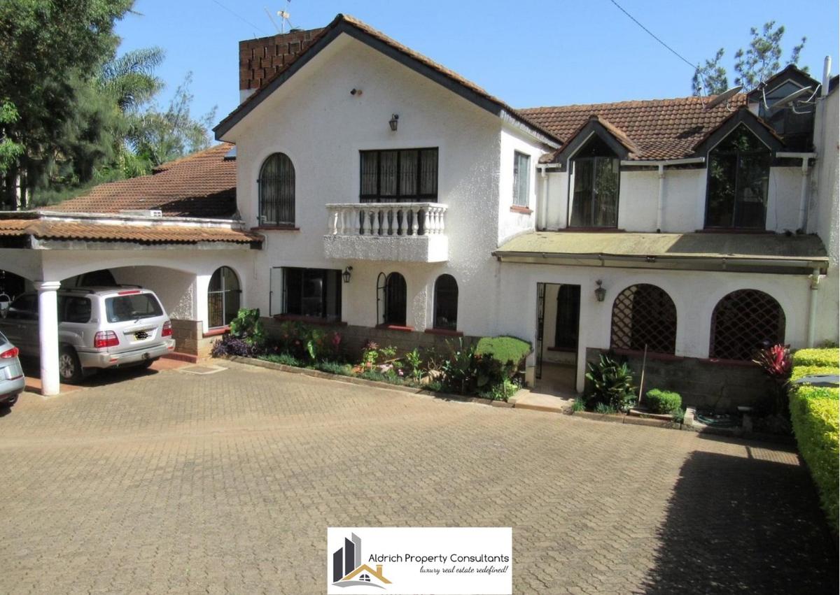 5 Bed Townhouse with En Suite in Nyari - 5