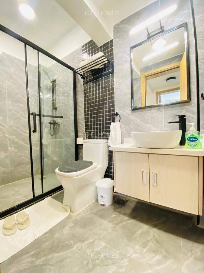 1 Bed Apartment with Swimming Pool at Wood Avenue - 5