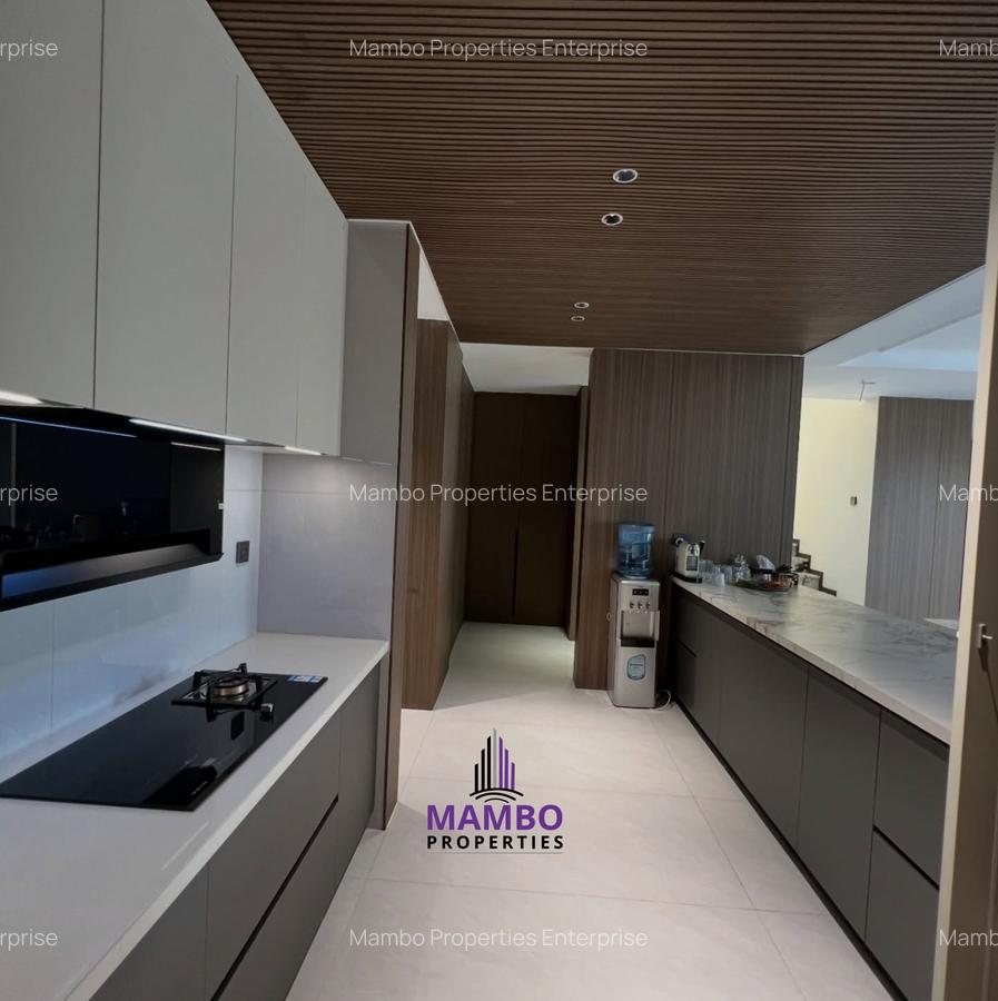 5 Bed Townhouse with En Suite at Jacaranda Avenue - 12