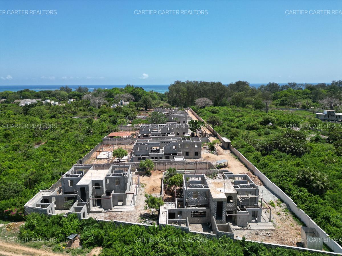 3 Bed Villa with En Suite at Diani Beach Road - 4