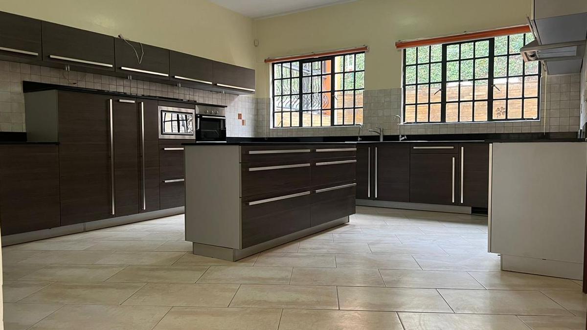 5 Bed Townhouse with En Suite in Lower Kabete - 9