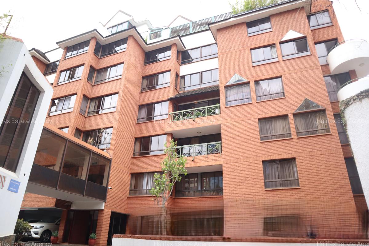 3 Bed Apartment with En Suite in Westlands Area - 1