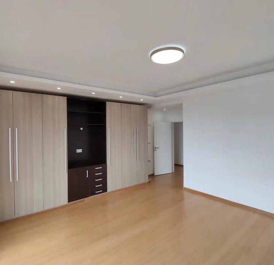 4 Bed Apartment with En Suite in Lavington - 11
