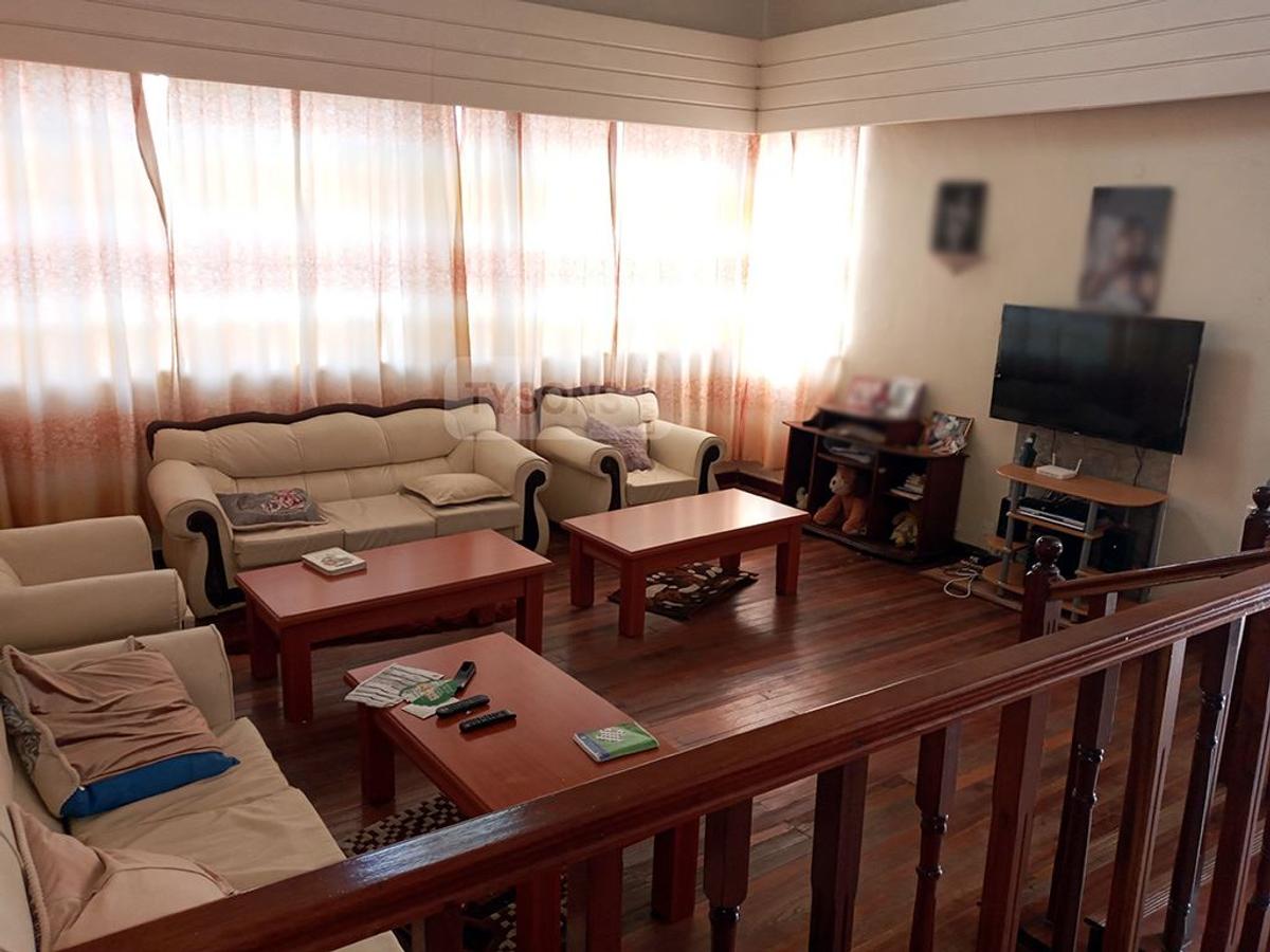 4 Bed House with En Suite in Kitengela - 2