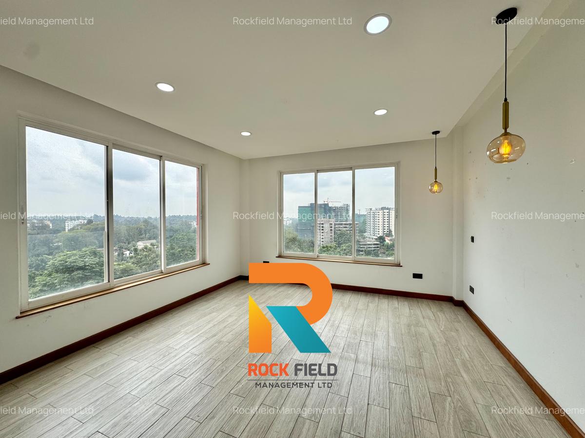 4 Bed Apartment with En Suite in General Mathenge - 10
