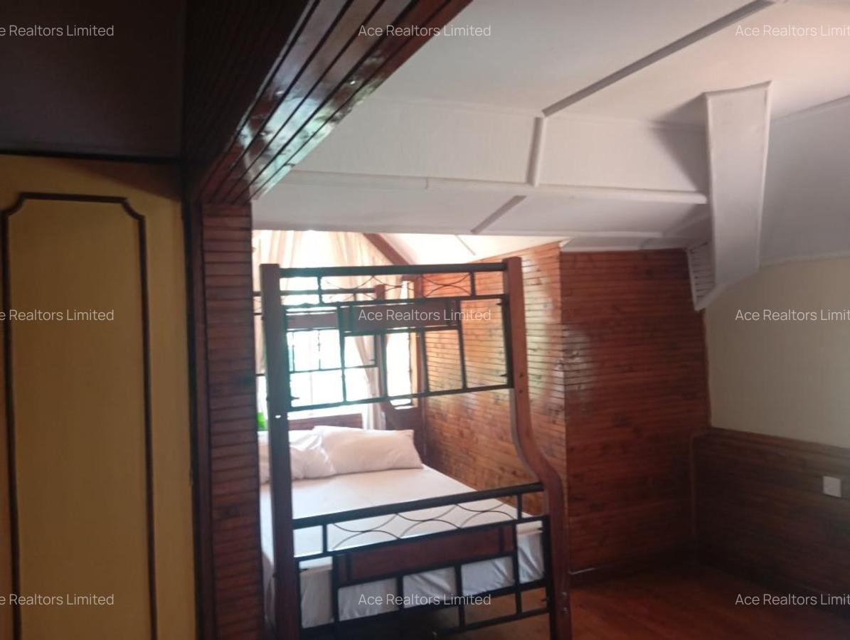 6 Bed House with En Suite at Near Muthaiga Golf Club Nairobi - 13