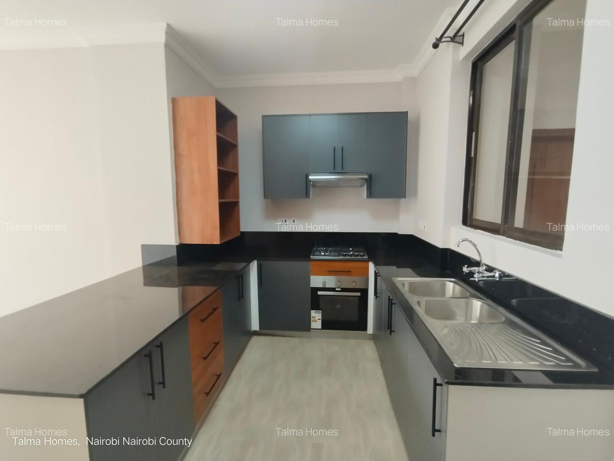 2 Bed Apartment with En Suite at Off Rhapta Road - 16