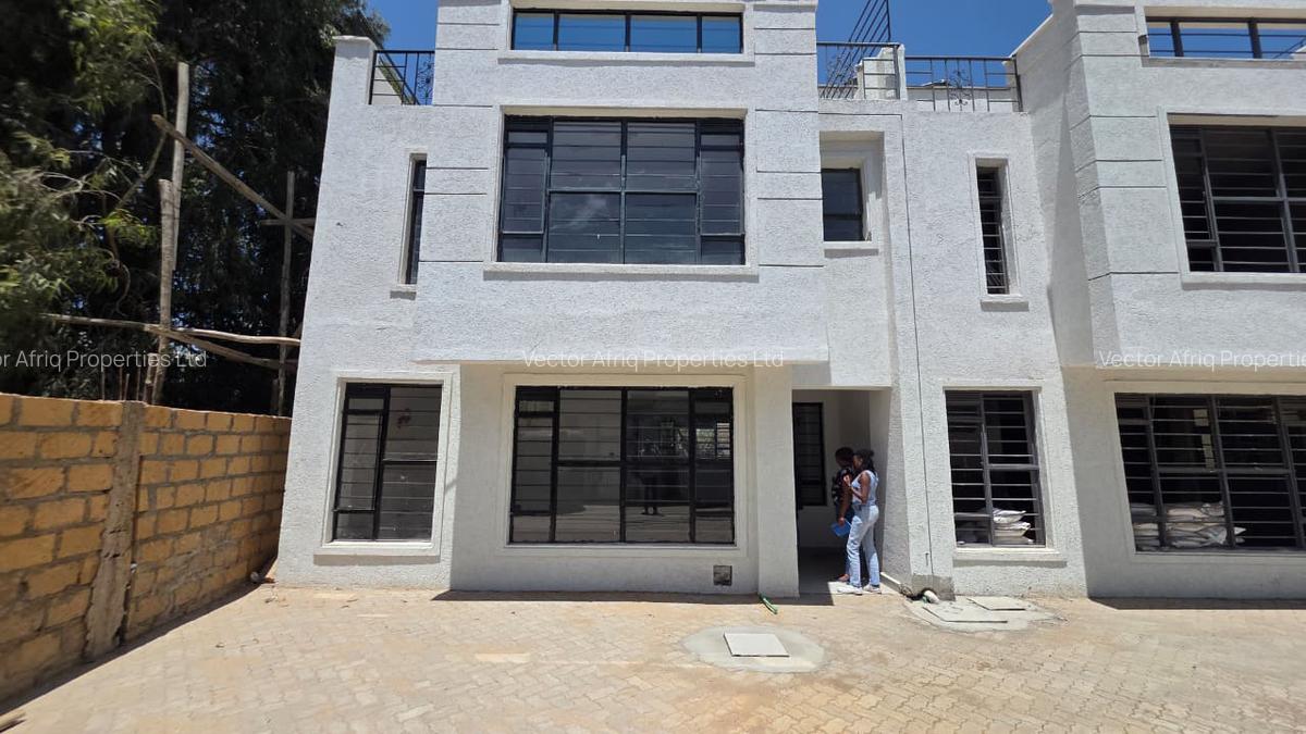 4 Bed Townhouse with En Suite in Ngong - 3