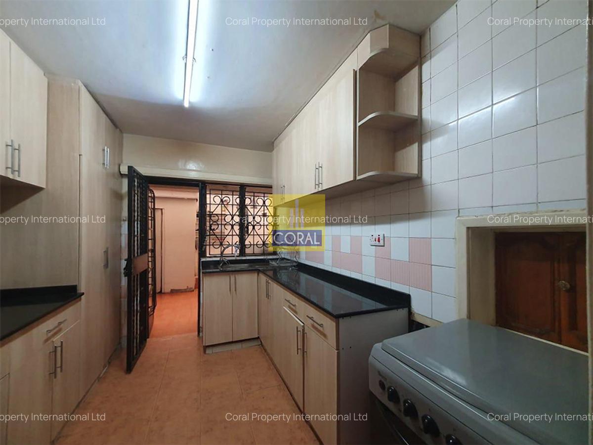 4 Bed Townhouse in Westlands Area - 2