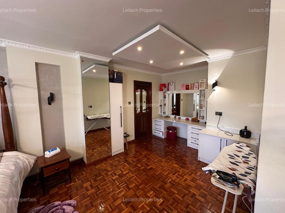 5 Bed House with En Suite in Karen - 11