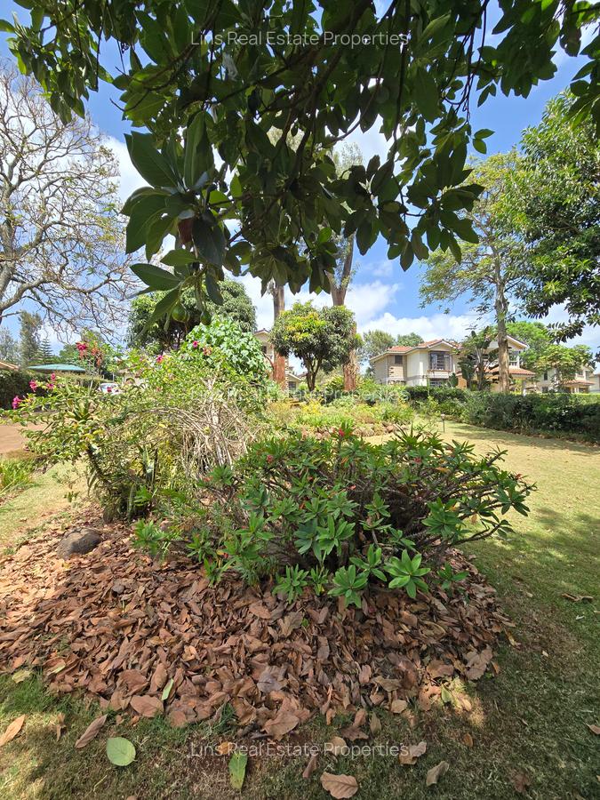 5 Bed Townhouse with En Suite in Rosslyn - 2