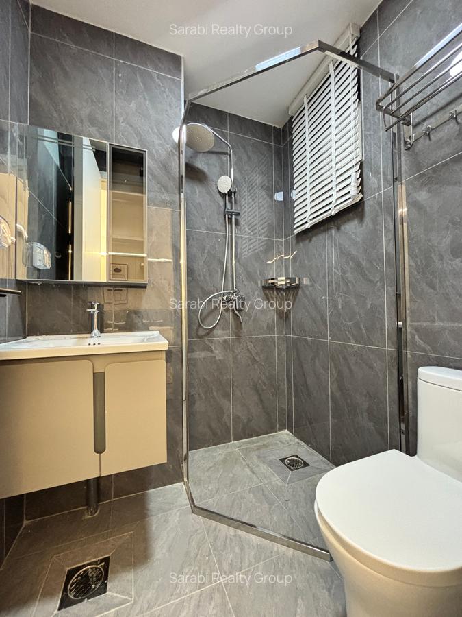 2 Bed Apartment with En Suite in Lavington - 4