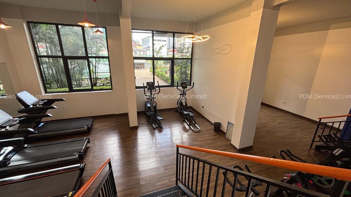 3 Bed Apartment with Swimming Pool in Kilimani - 12