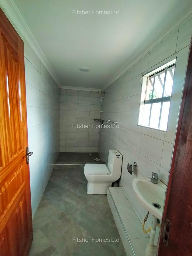 5 Bed House with En Suite in Tigoni - 11