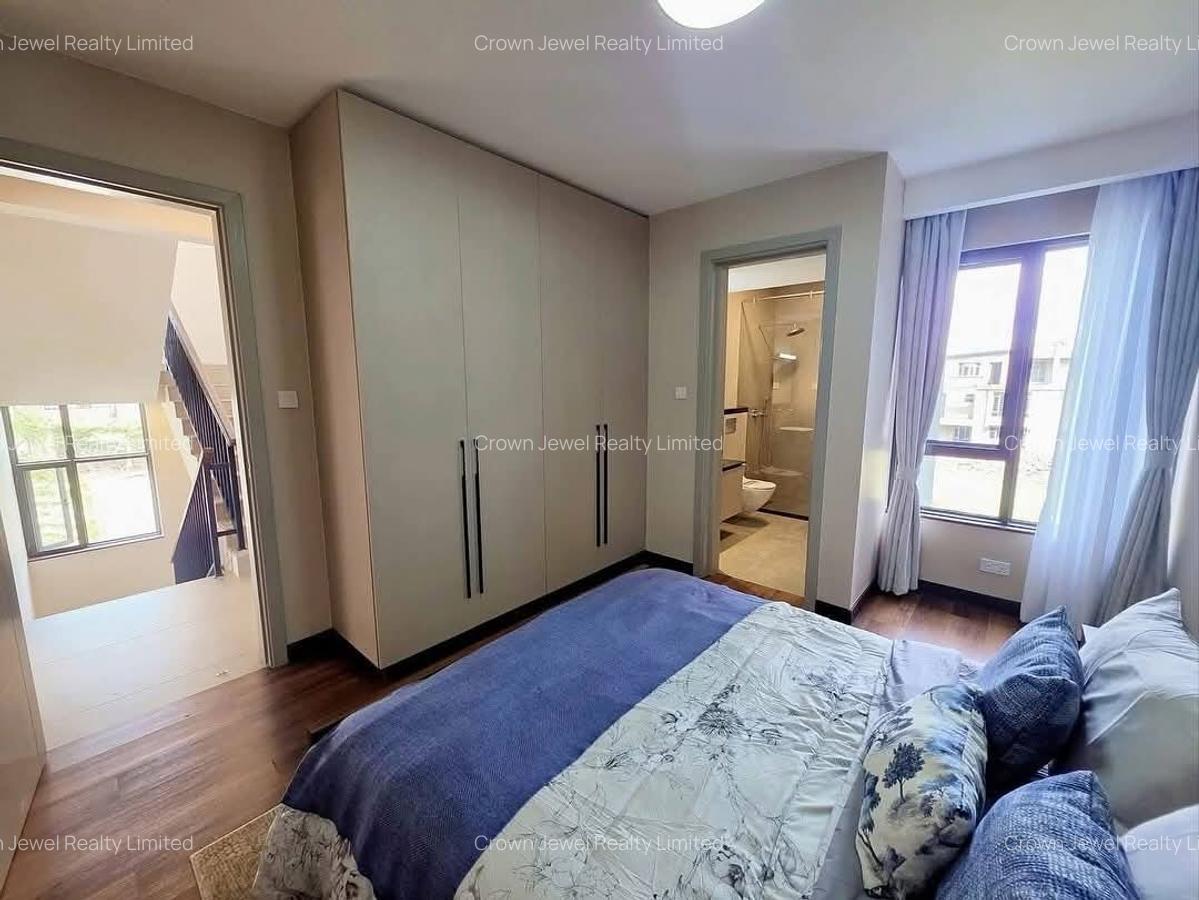 4 Bed Apartment with En Suite in Langata - 11