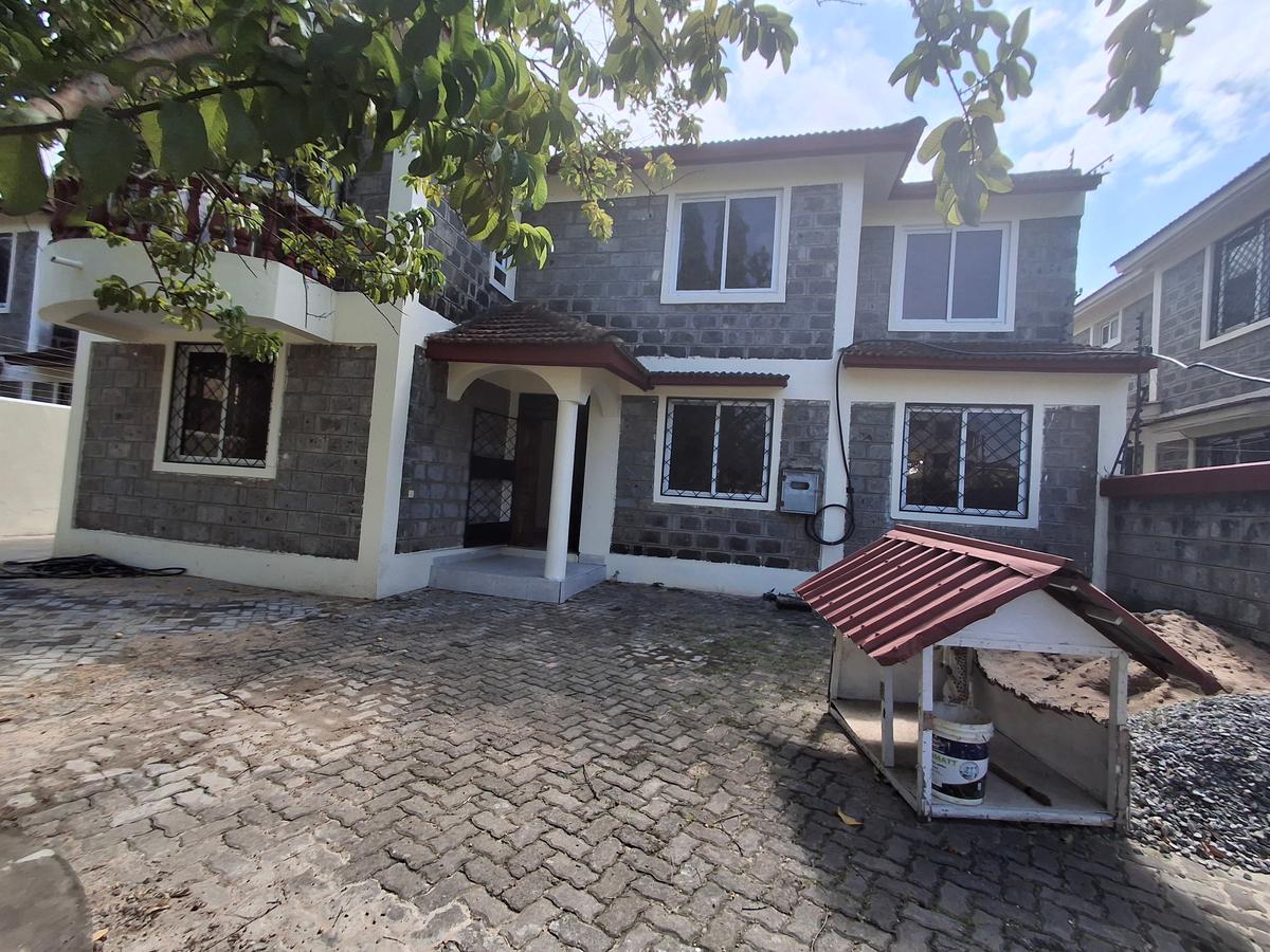 5 Bed House with En Suite at Utange - 1