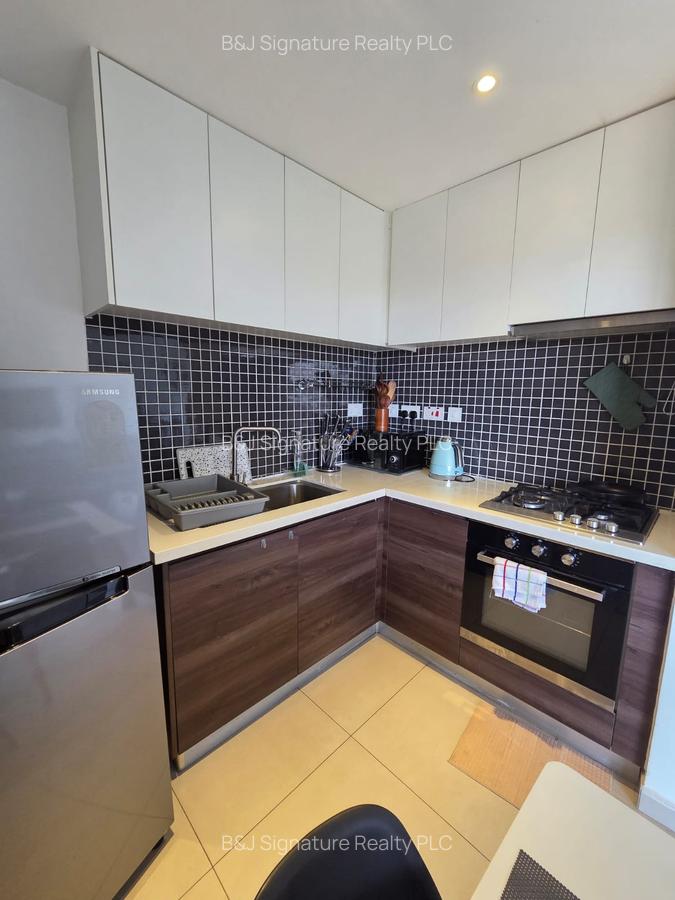 Serviced 1 Bed Apartment with En Suite in Lavington - 6