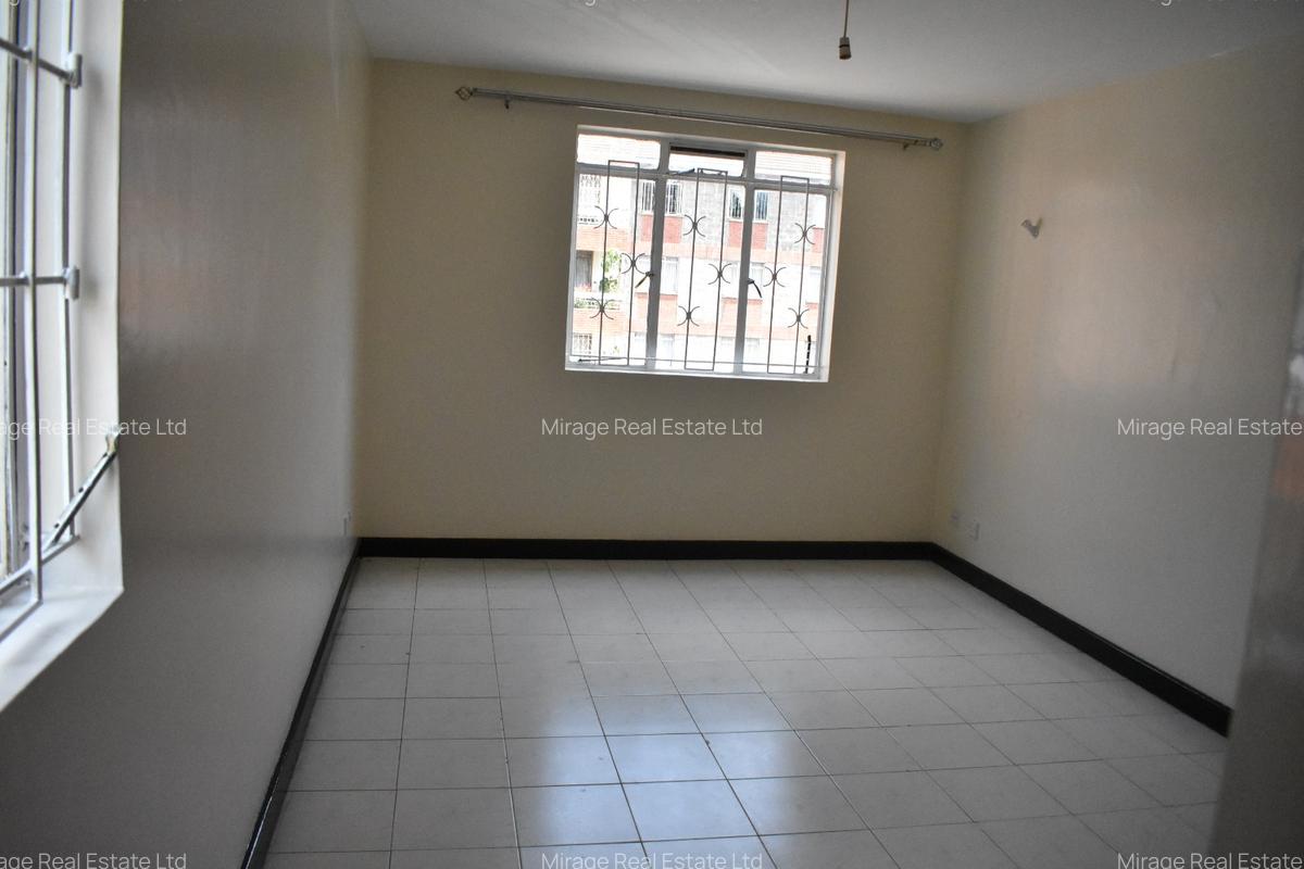 4 Bed Apartment with Borehole in Kilimani - 6