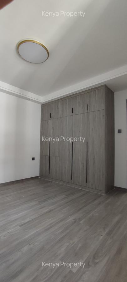 3 Bed Apartment with En Suite in Kilimani - 14
