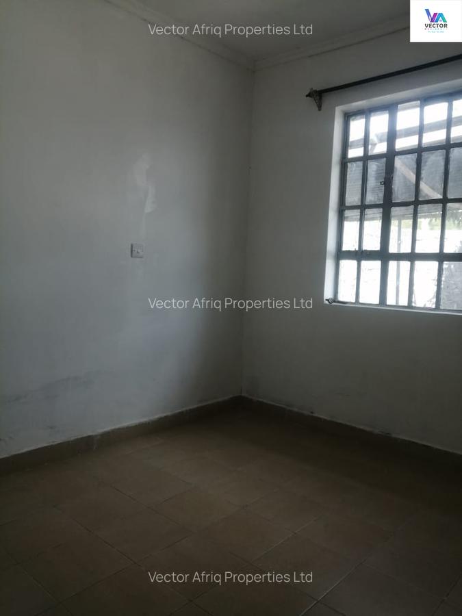 4 Bed House with En Suite in Syokimau - 8