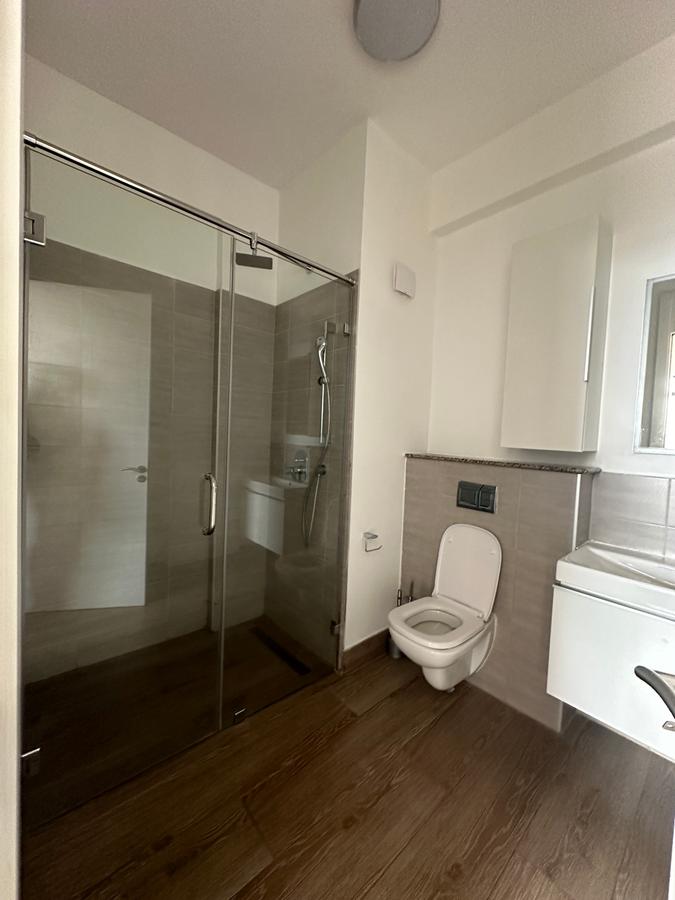 Serviced 2 Bed Apartment with En Suite in Westlands Area - 6