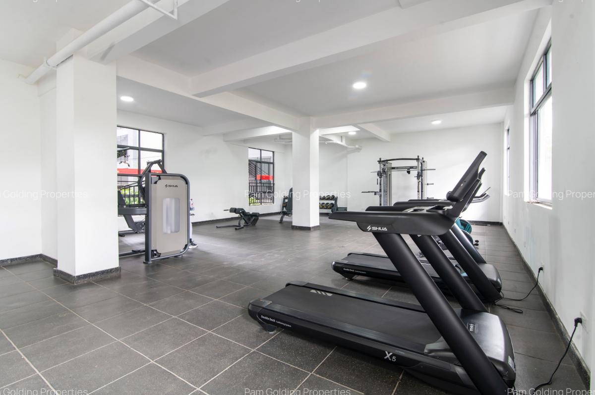 2 Bed Apartment with En Suite in Riverside - 19