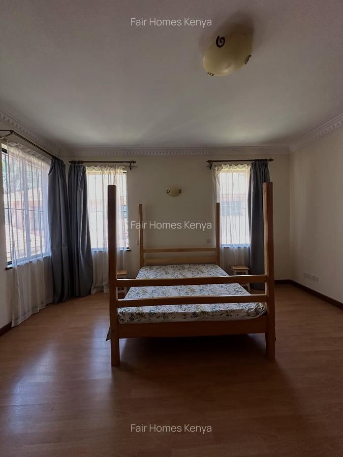 4 Bed Townhouse with En Suite at Convent Drive - 6