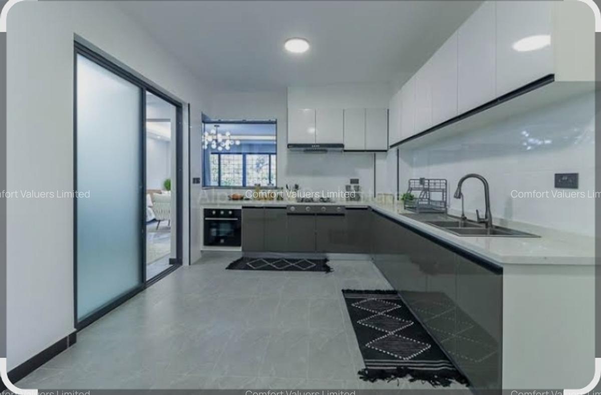 5 Bed Apartment with En Suite at Lavington - 6