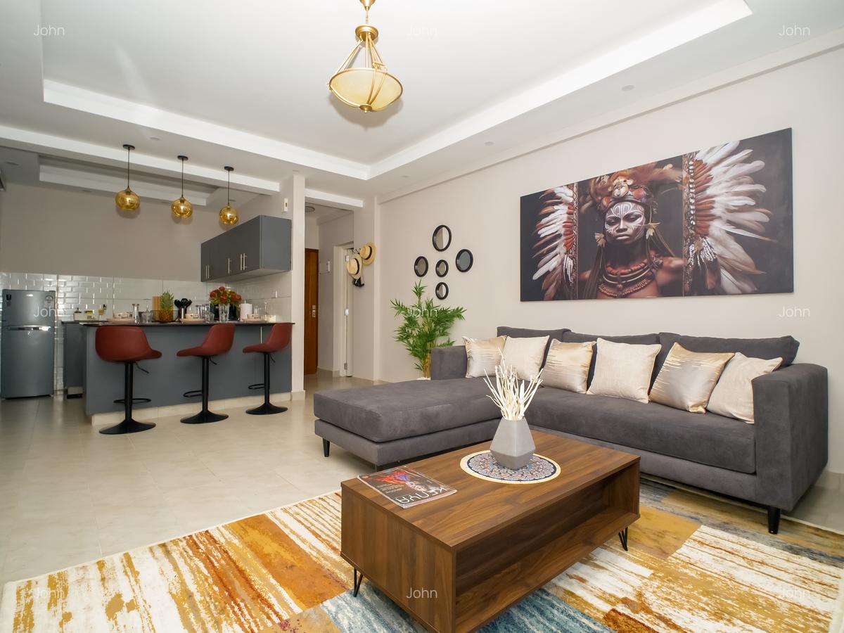 Serviced 2 Bed Apartment with En Suite at 1St Ave - 7